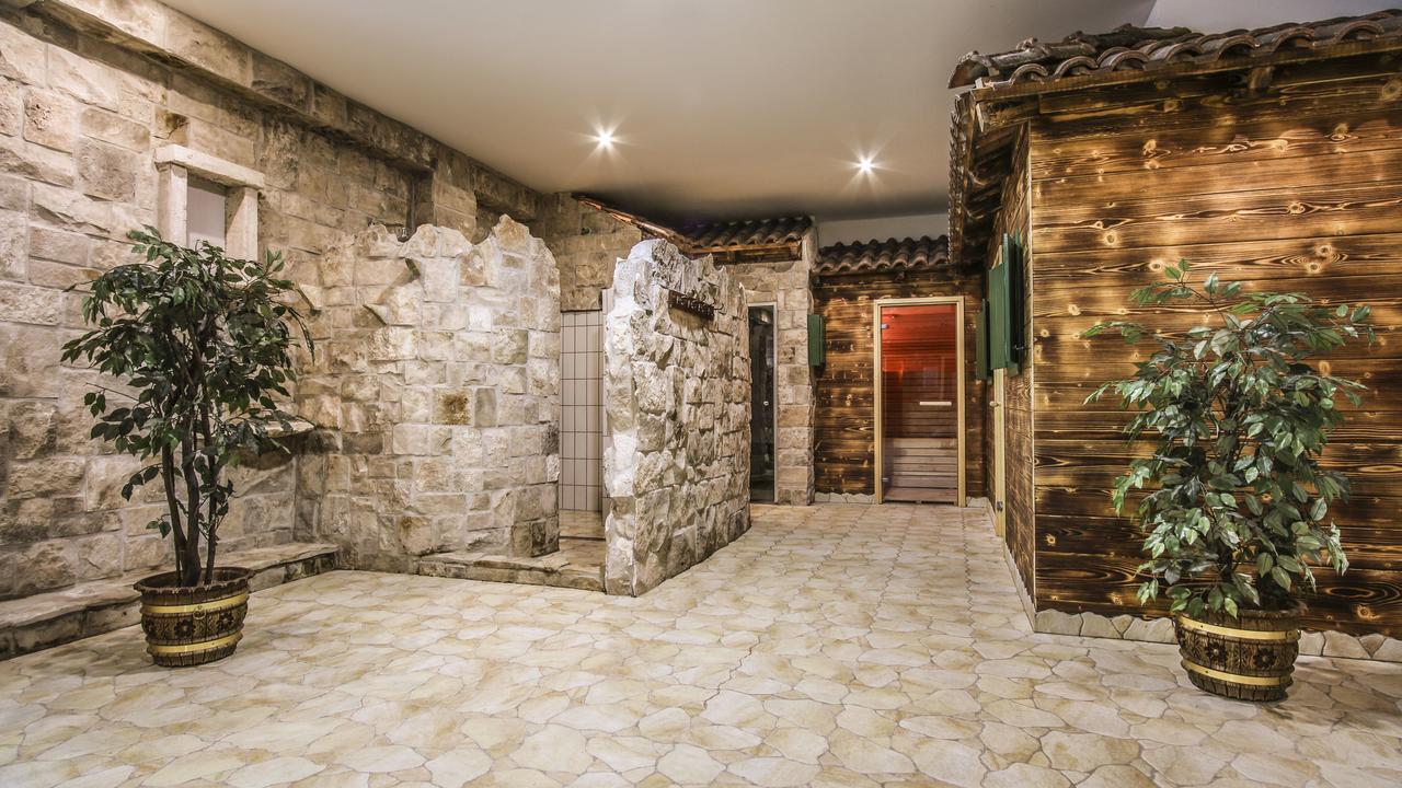 Hotel Matija Gubec Stubicke Toplice Exterior foto